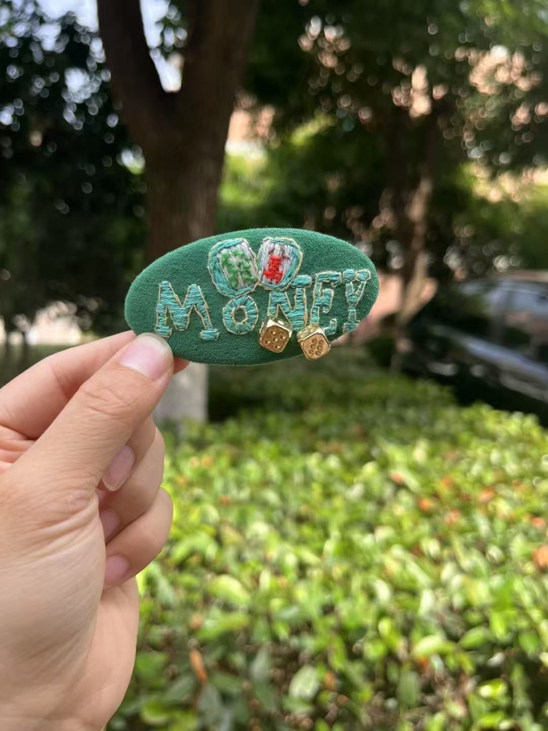 China Majiang/money style embroidery hair clips