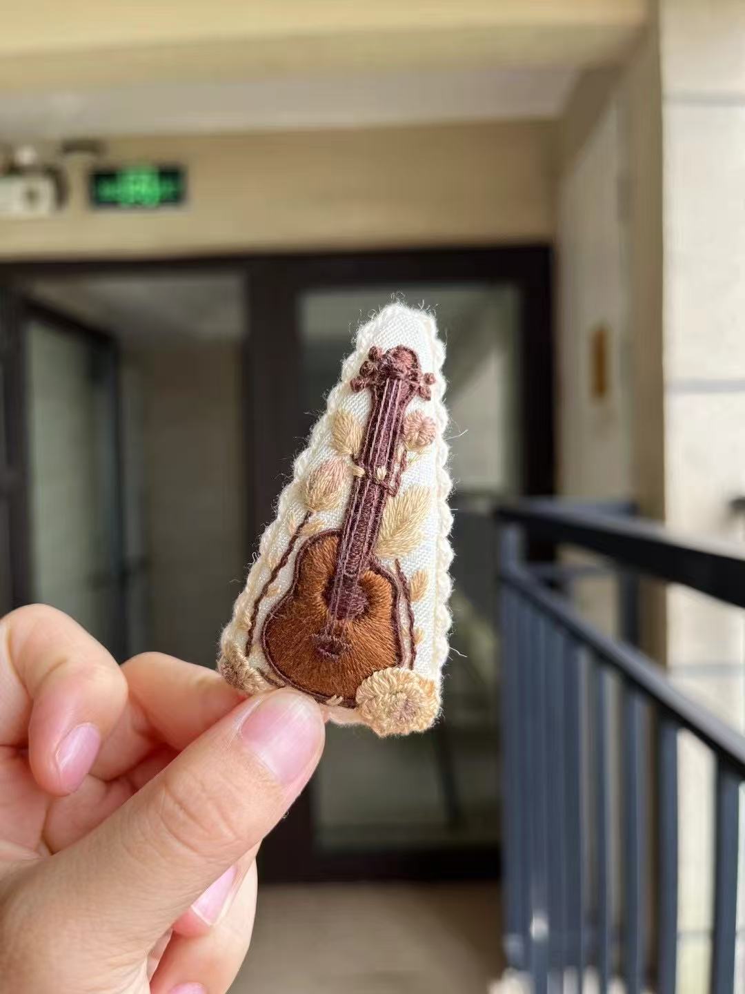 guitar delta embroidery hair clip