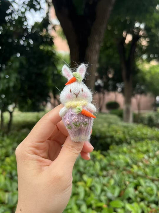 Bunny hand embroidery clips